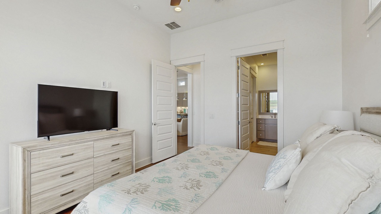 Photo of Bedroom in Rockport