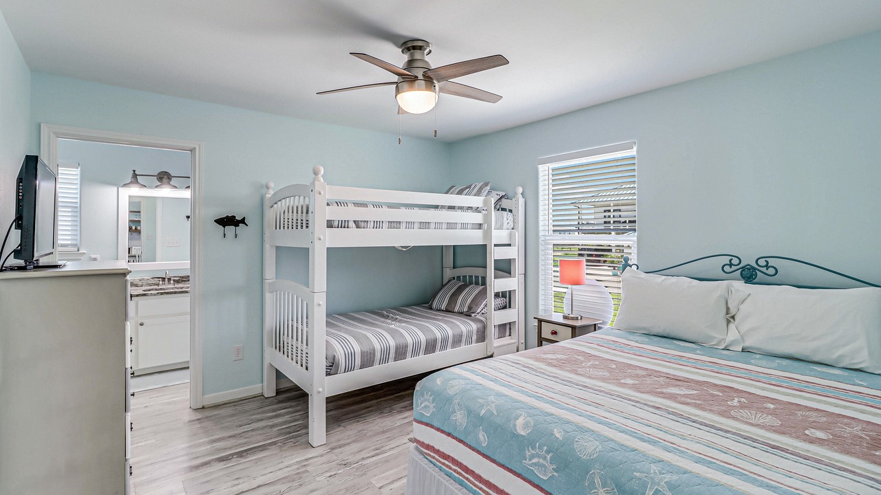 Photo of Bedroom in Rockport