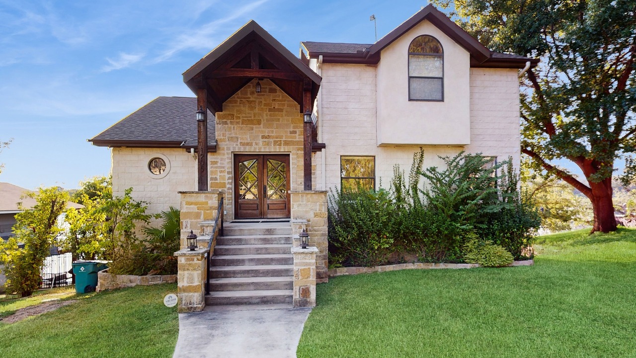 Photo of Outdoor in Burnet