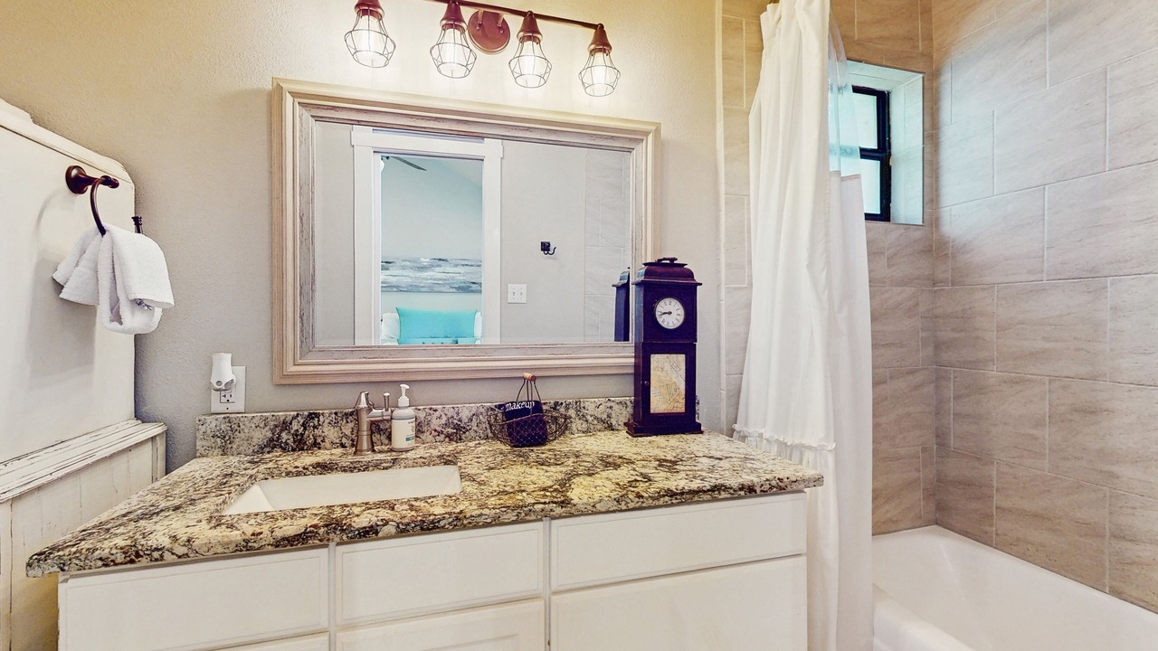 Photo of Bathroom in Burnet