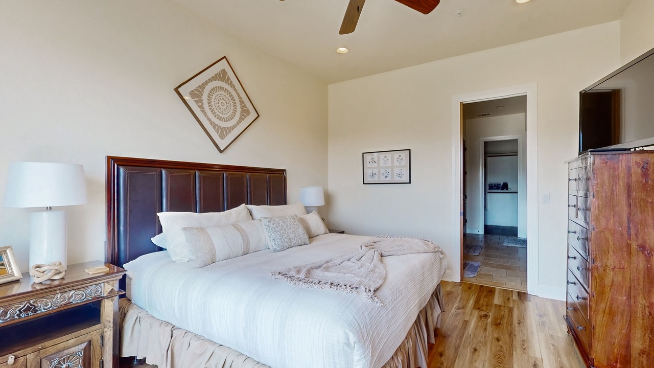 Photo of Bedroom in Lakeway
