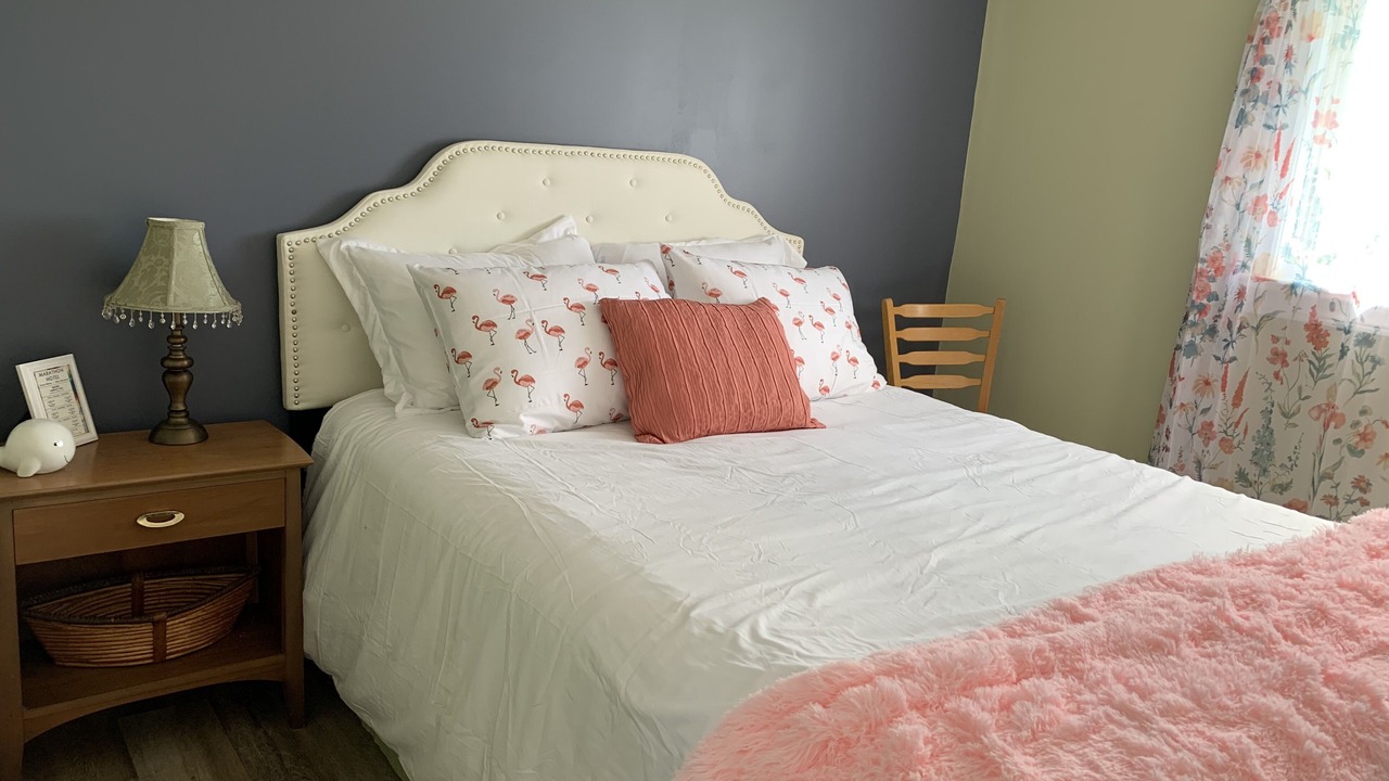 Photo of Bedroom in Seal Cove