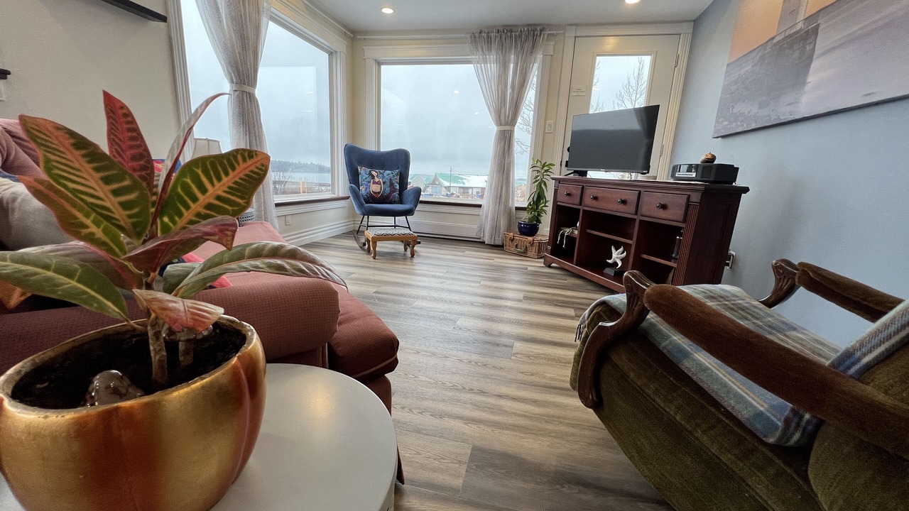 Photo of Livingroom in Seal Cove