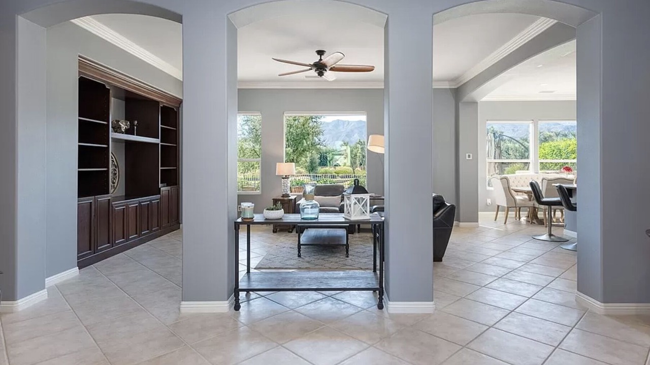 Photo of Livingroom in La Quinta