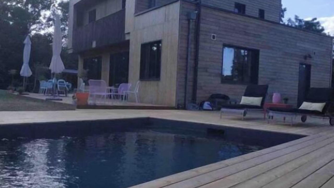 Photo of Outdoor in Saint-Denis-en-Val