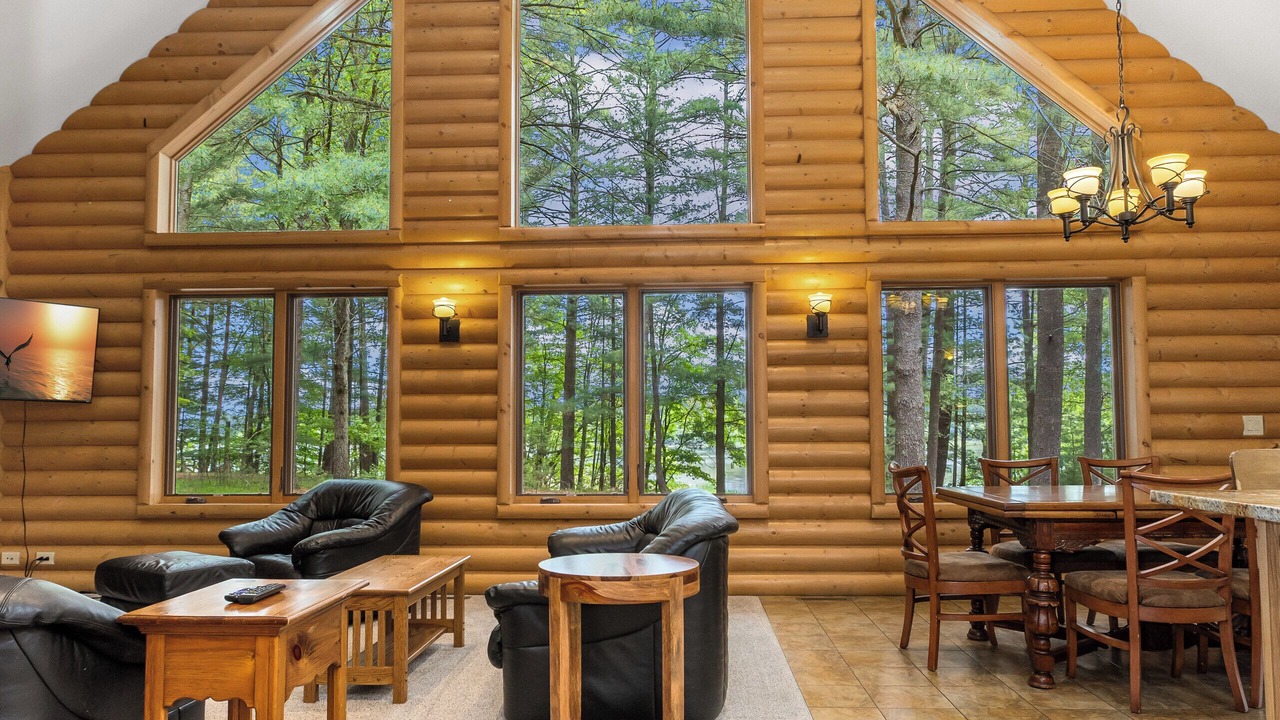 Photo of Livingroom in Friendship