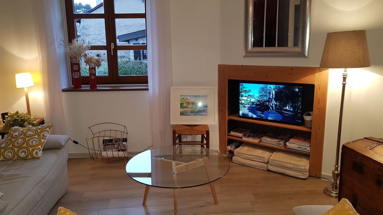 Photo of Livingroom in Nernier