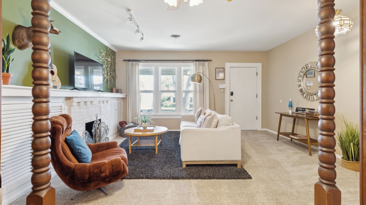 Photo of Livingroom in Fort Worth Cultural District