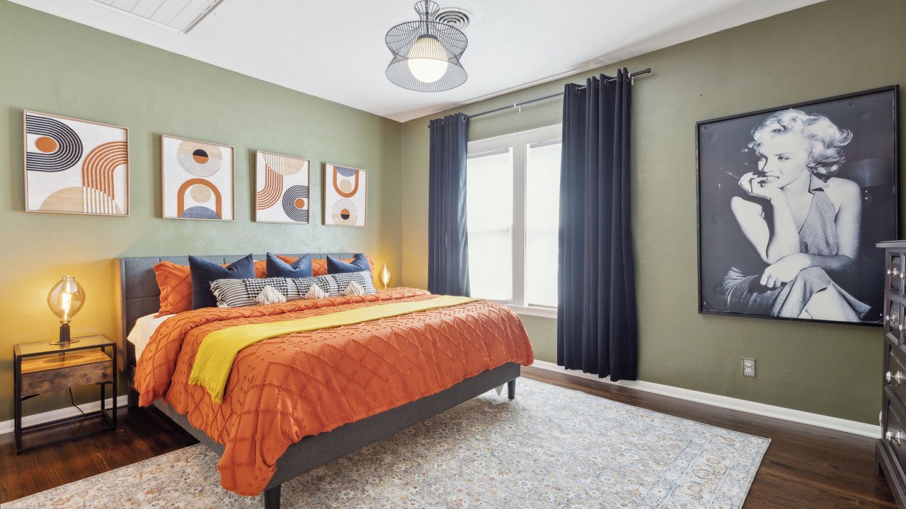 Photo of Bedroom in Fort Worth Cultural District