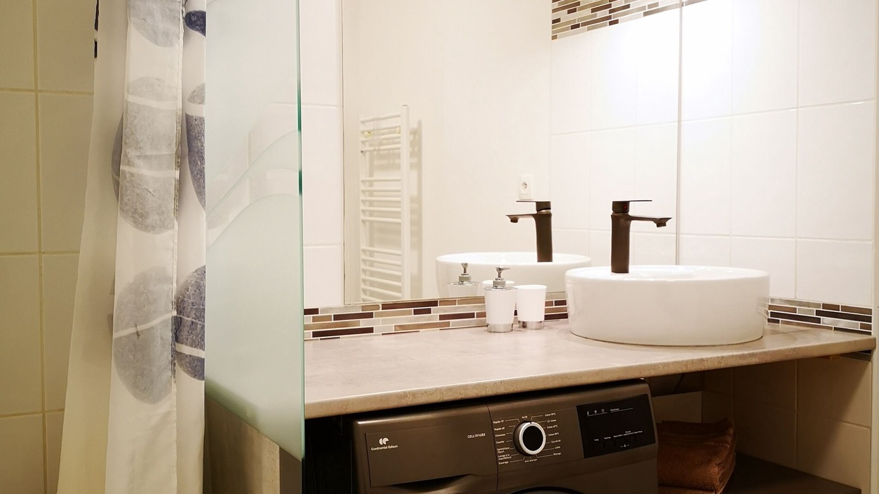 Photo of Bathroom in Villenave-d'Ornon