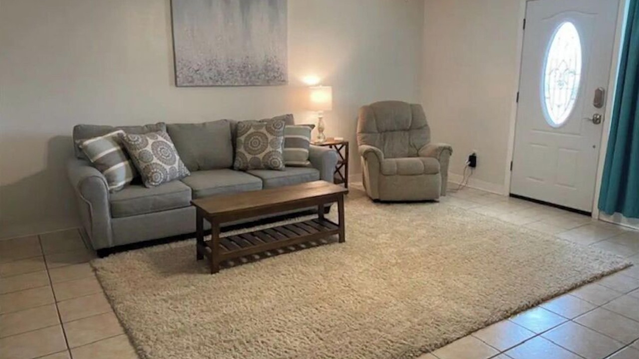 Photo of Livingroom in Scott