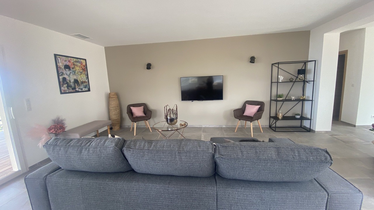 Photo of Livingroom in Cargese