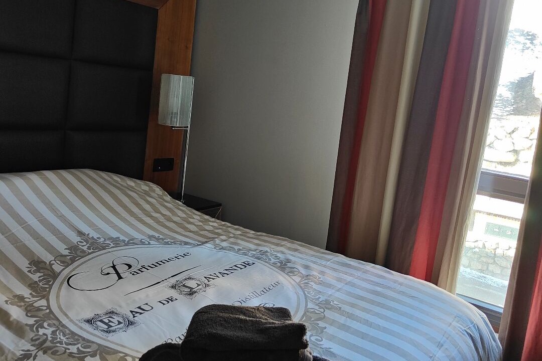 Photo of Bedroom in Venosc