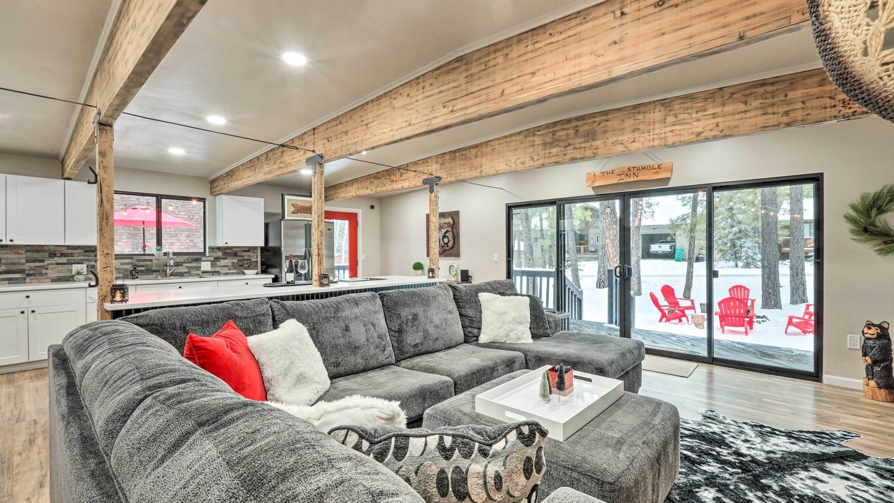 Photo of Livingroom in Munds Park