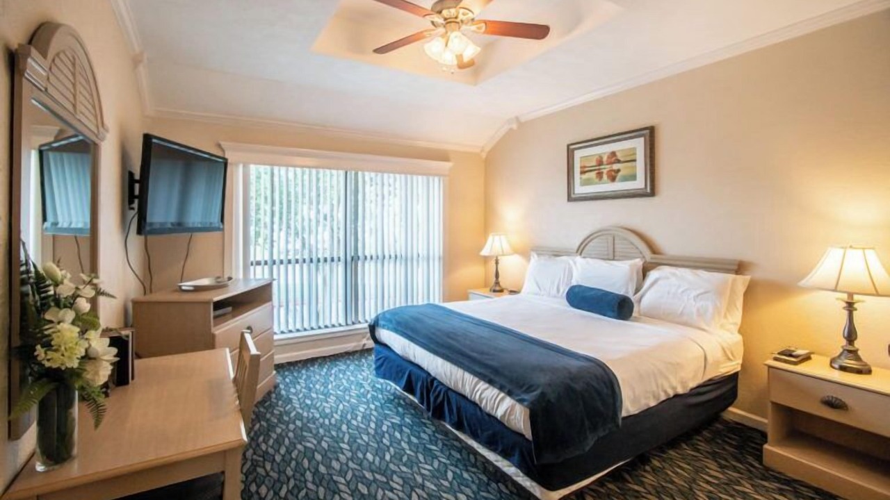 Photo of Bedroom in Seven Coves