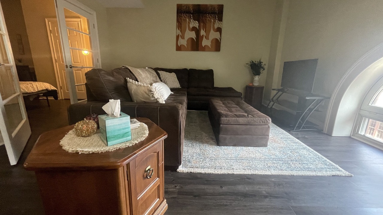 Photo of Livingroom in Downtown Hartford