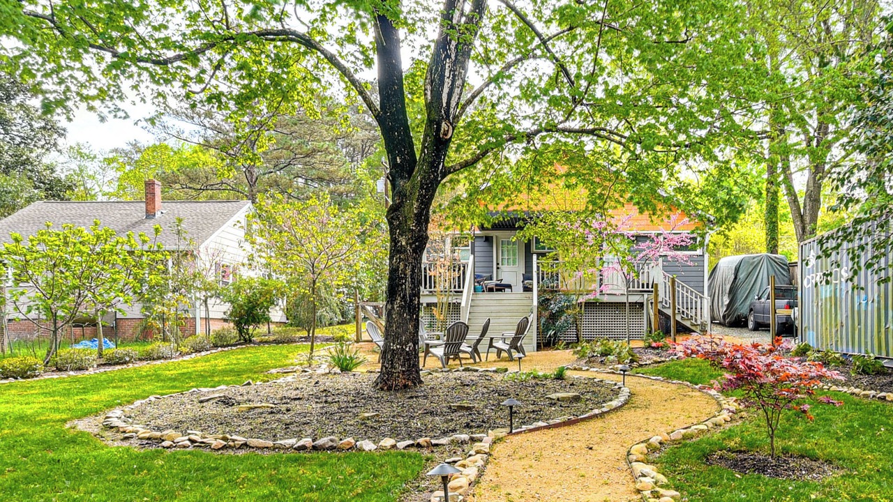Photo of Outdoor in Carrboro
