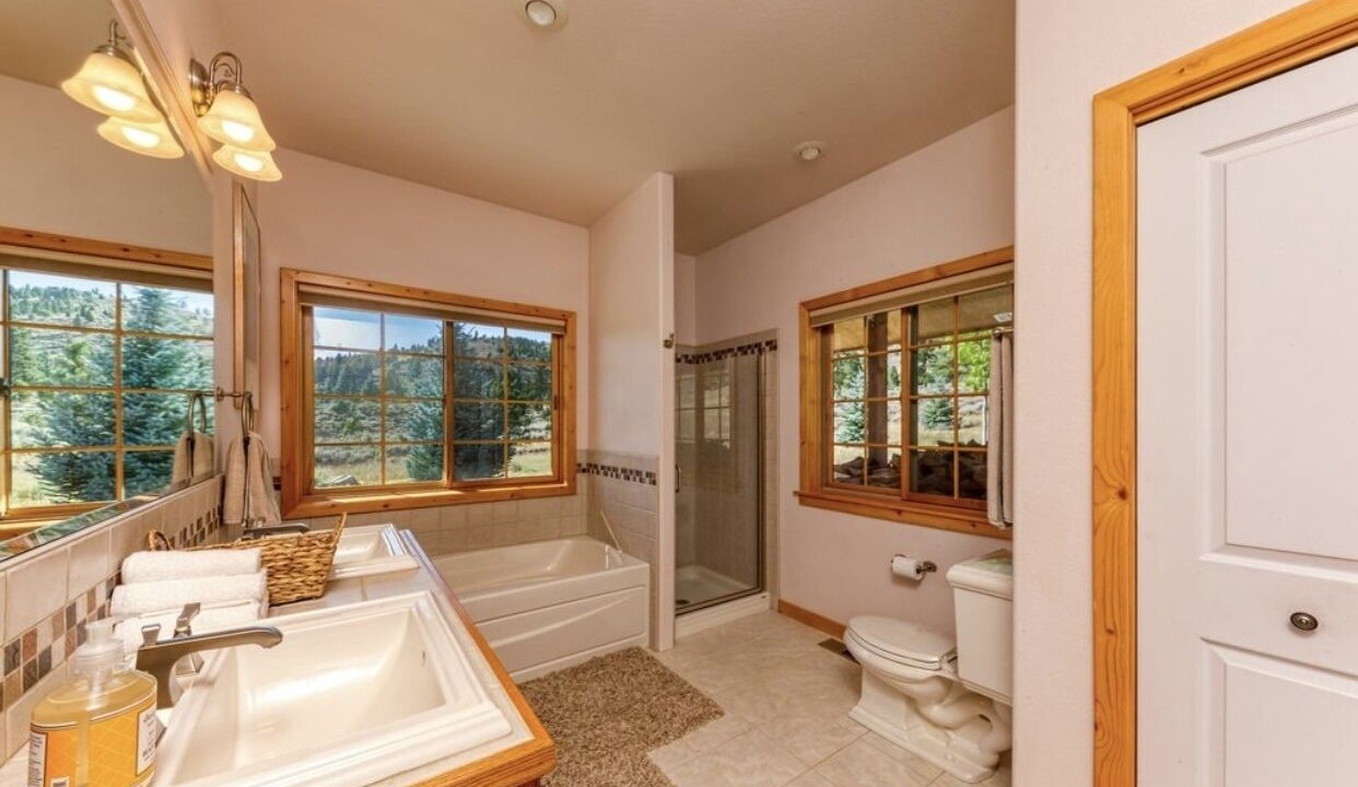 Photo of Bathroom in Beckwourth