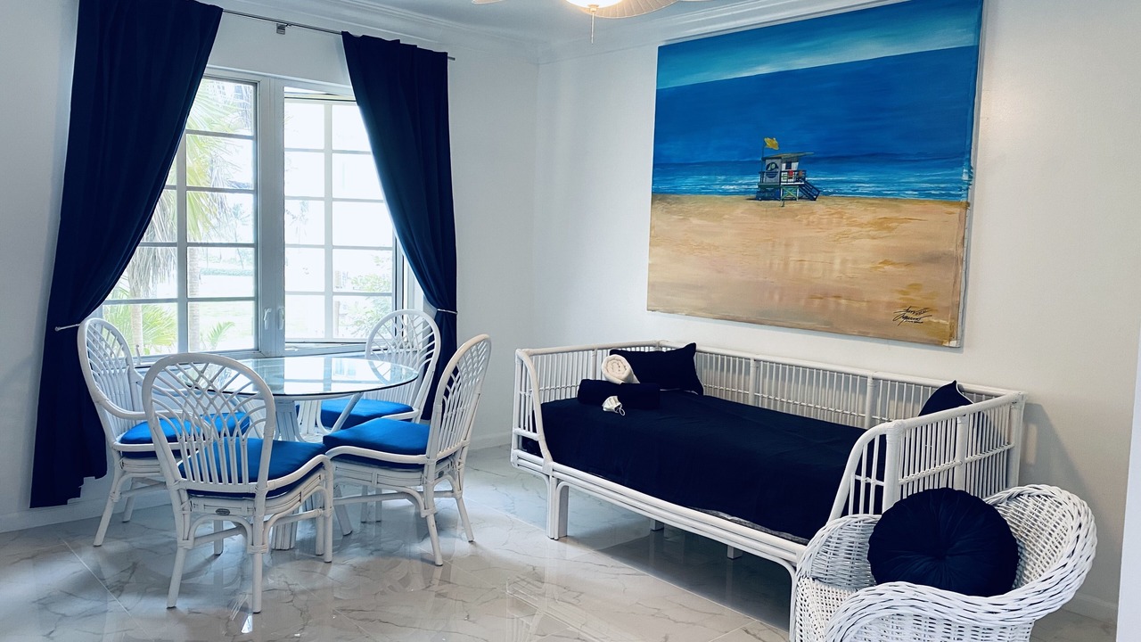 Photo of Others in Flamingo/Lummus