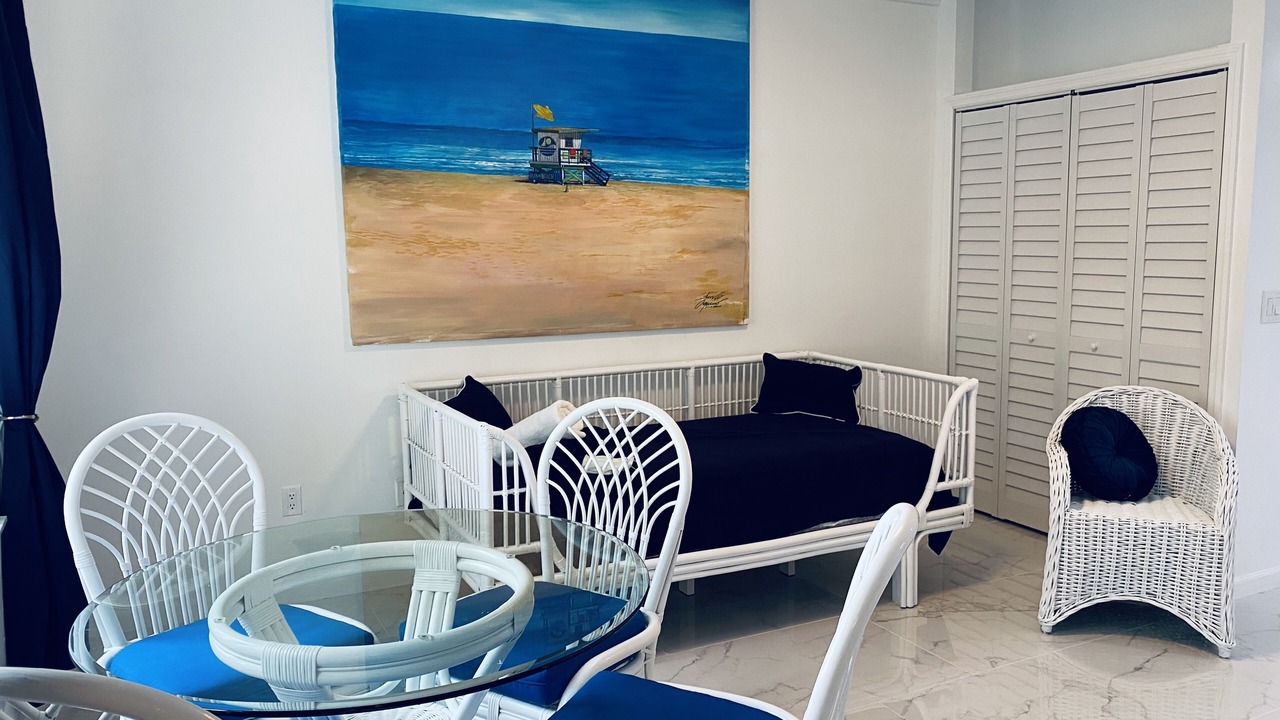 Photo of Others in Flamingo/Lummus