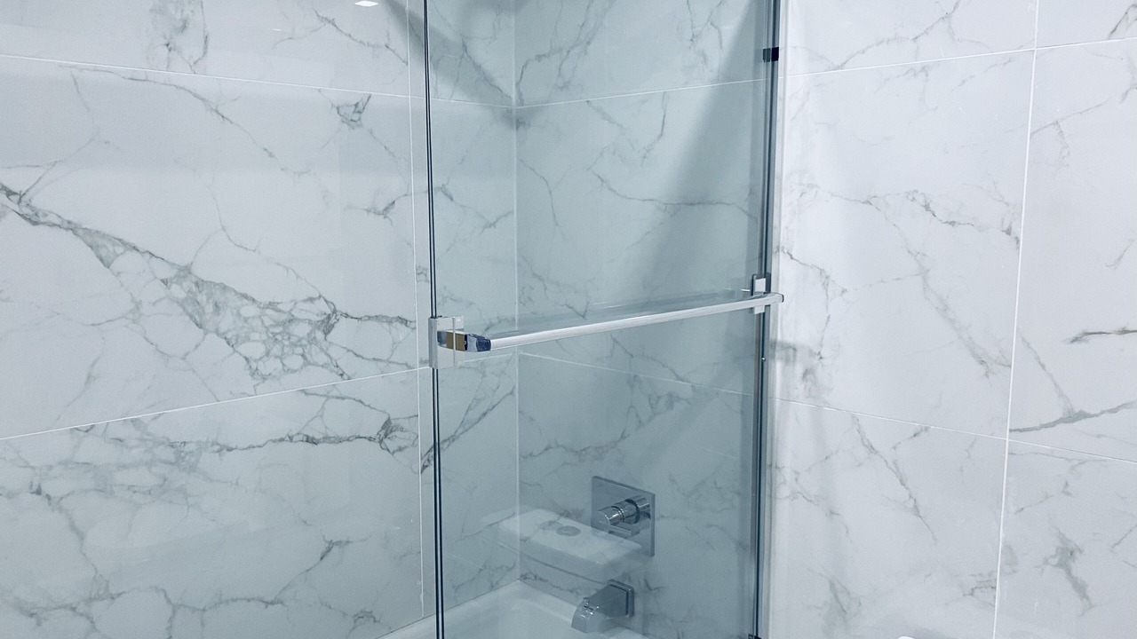 Photo of Bathroom in Flamingo/Lummus