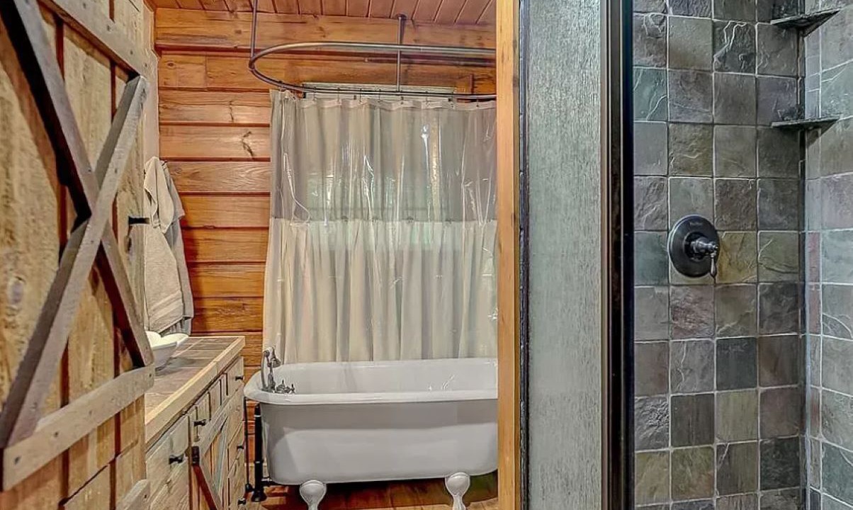 Photo of Bathroom in Denison