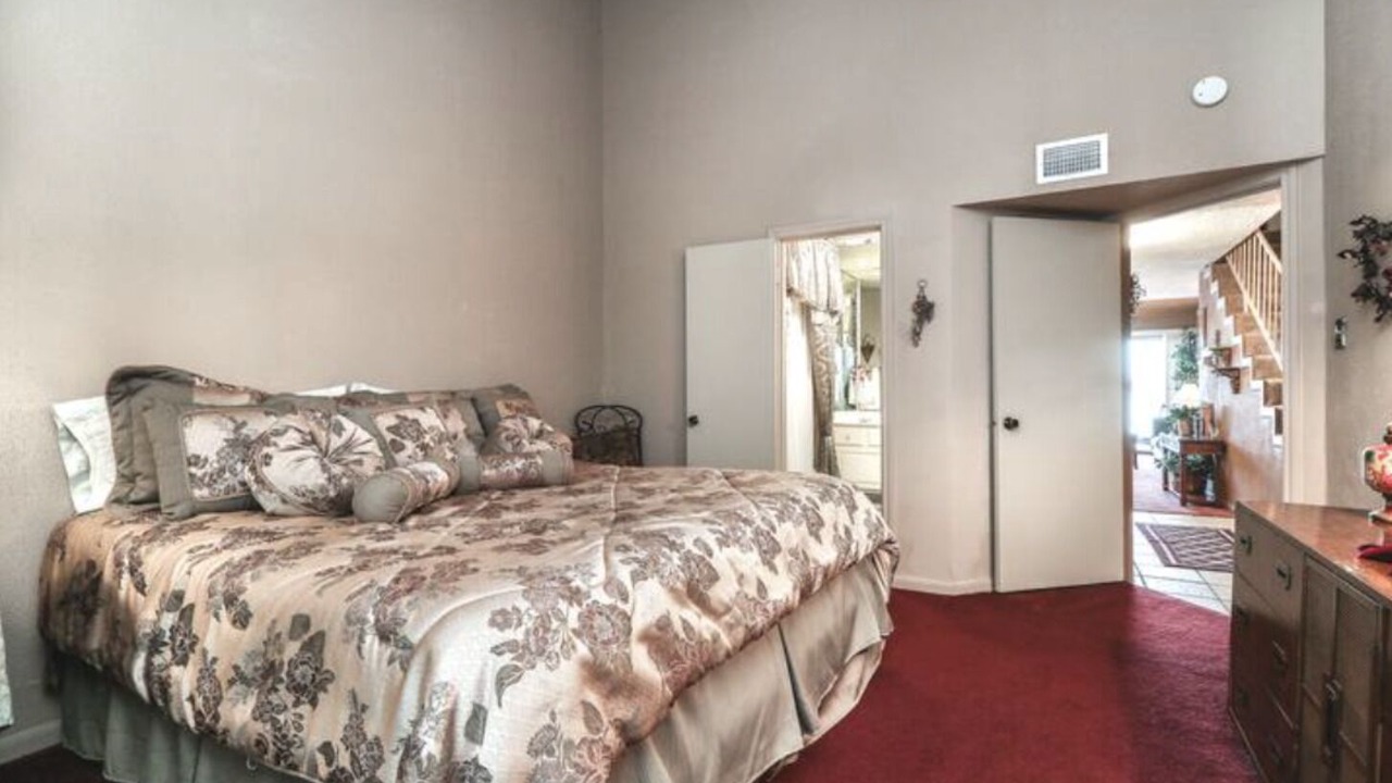 Photo of Bedroom in Seven Coves
