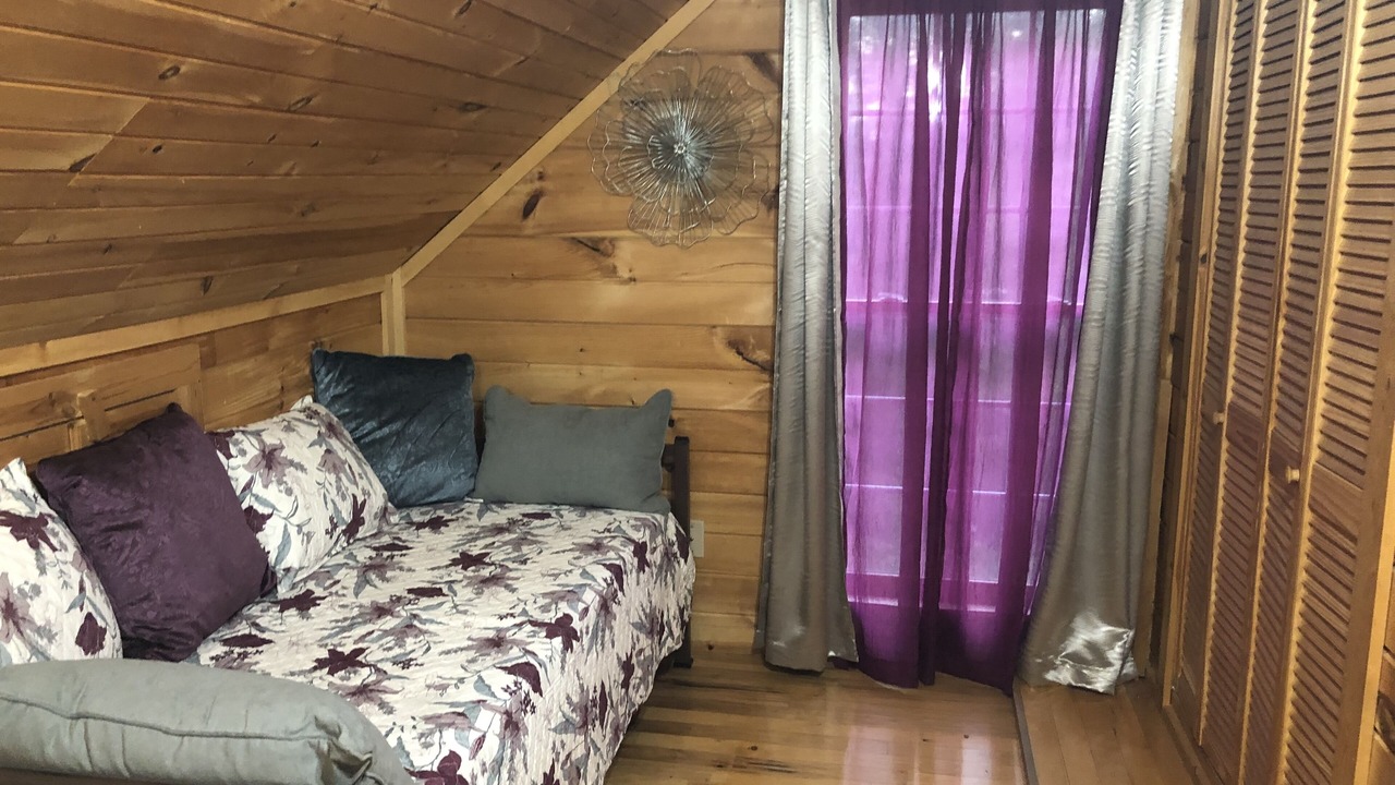 Photo of Bedroom in Wildwood Lake