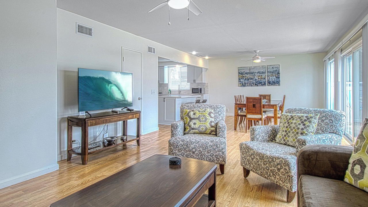 Photo of Livingroom in West Newport