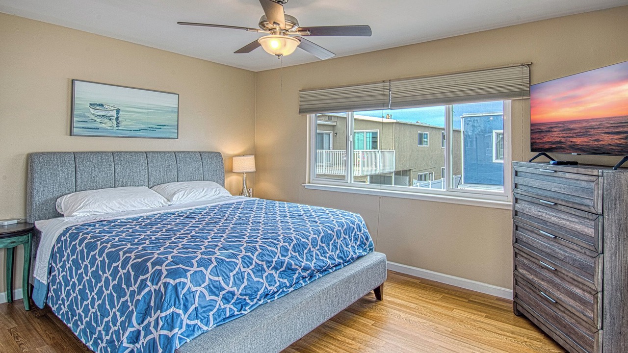 Photo of Bedroom in West Newport