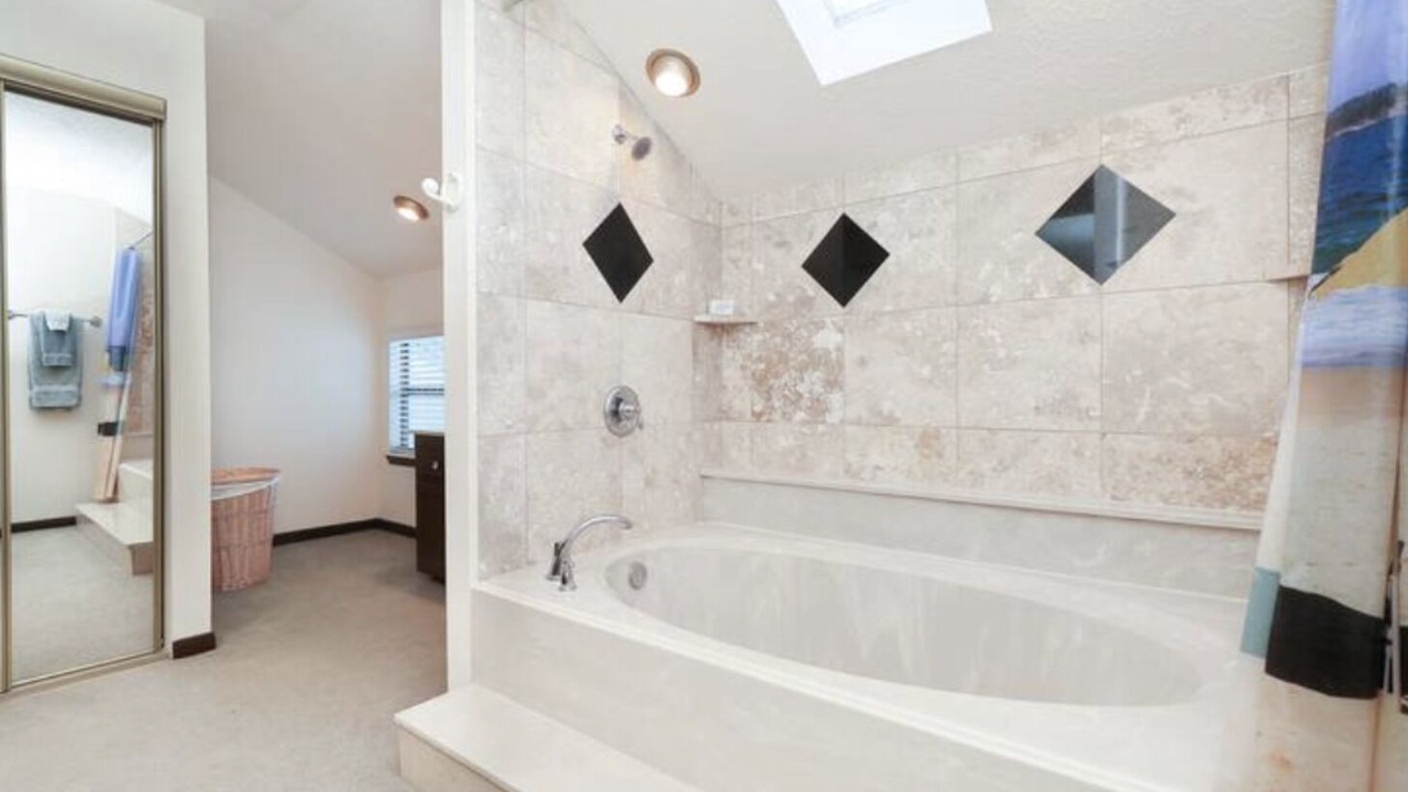 Photo of Bathroom in Seven Coves