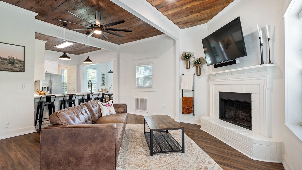 Photo of Livingroom in Waco
