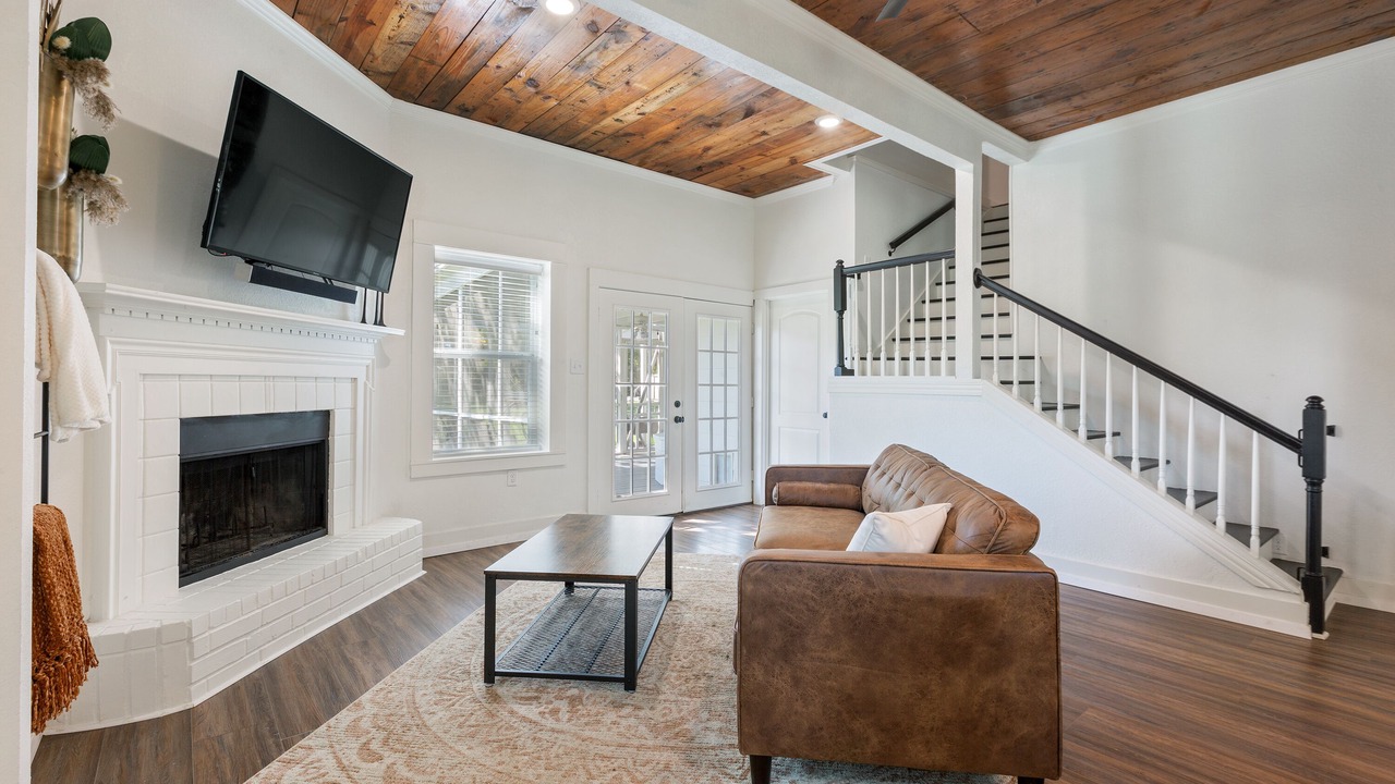 Photo of Livingroom in Waco