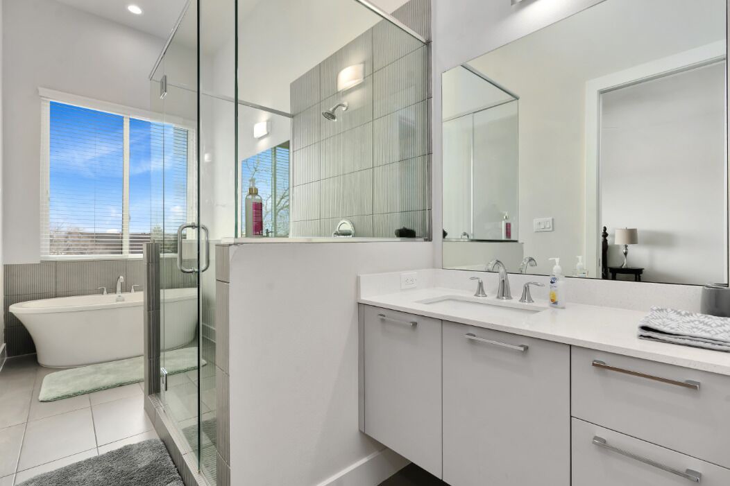 Photo of Bathroom in South Central Houston