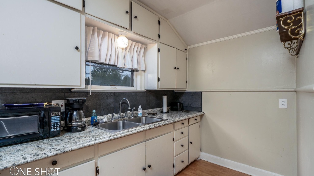 Photo of Kitchen in Sayles Blvd. Area