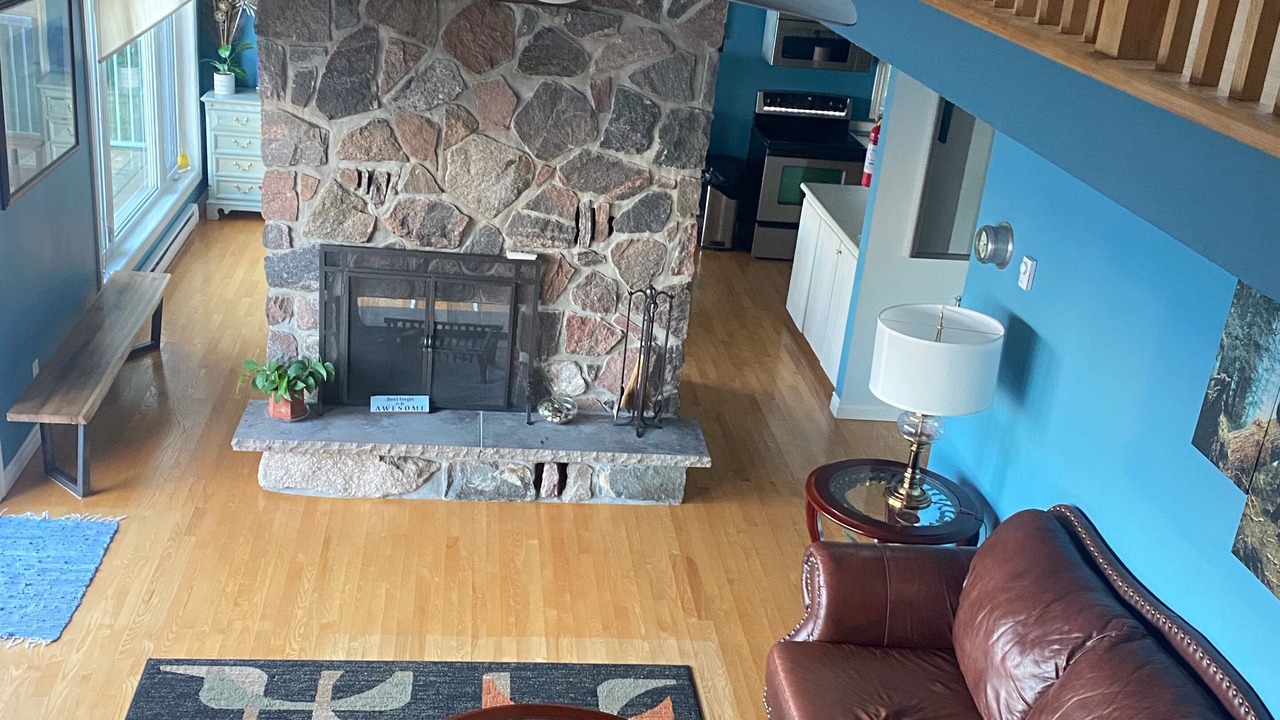 Photo of Livingroom in Meaford