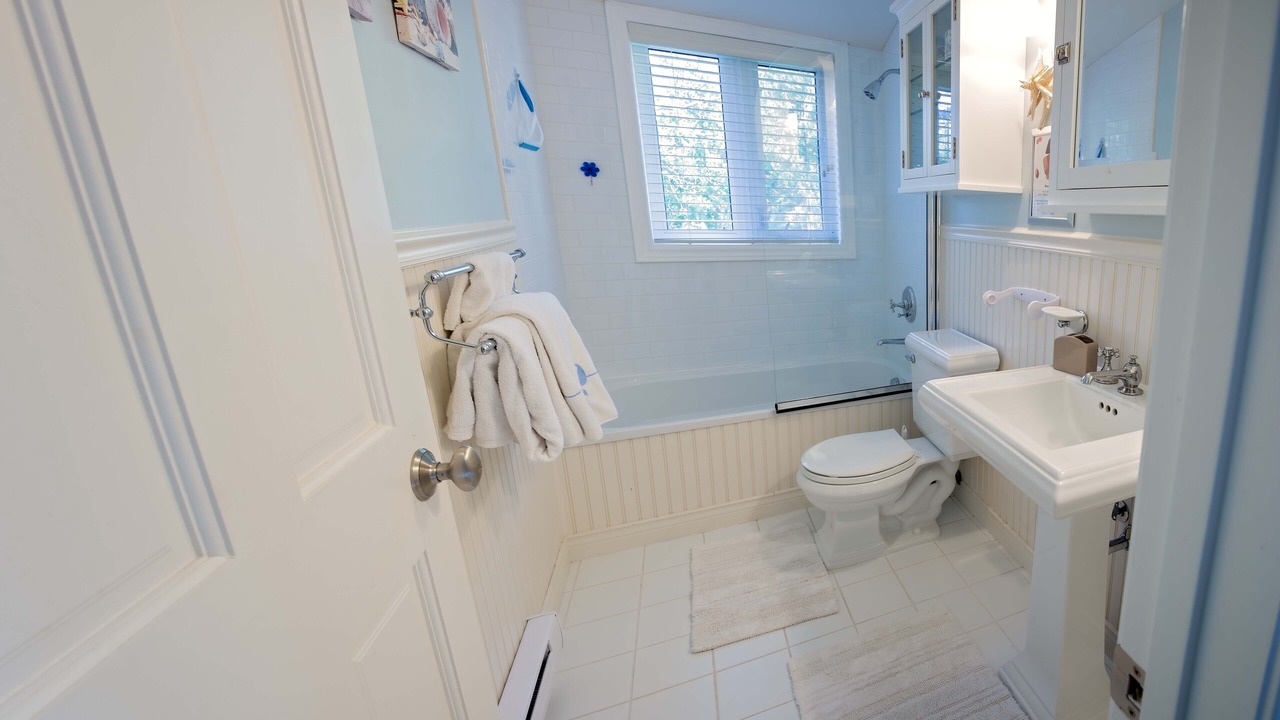 Photo of Bathroom in Meaford