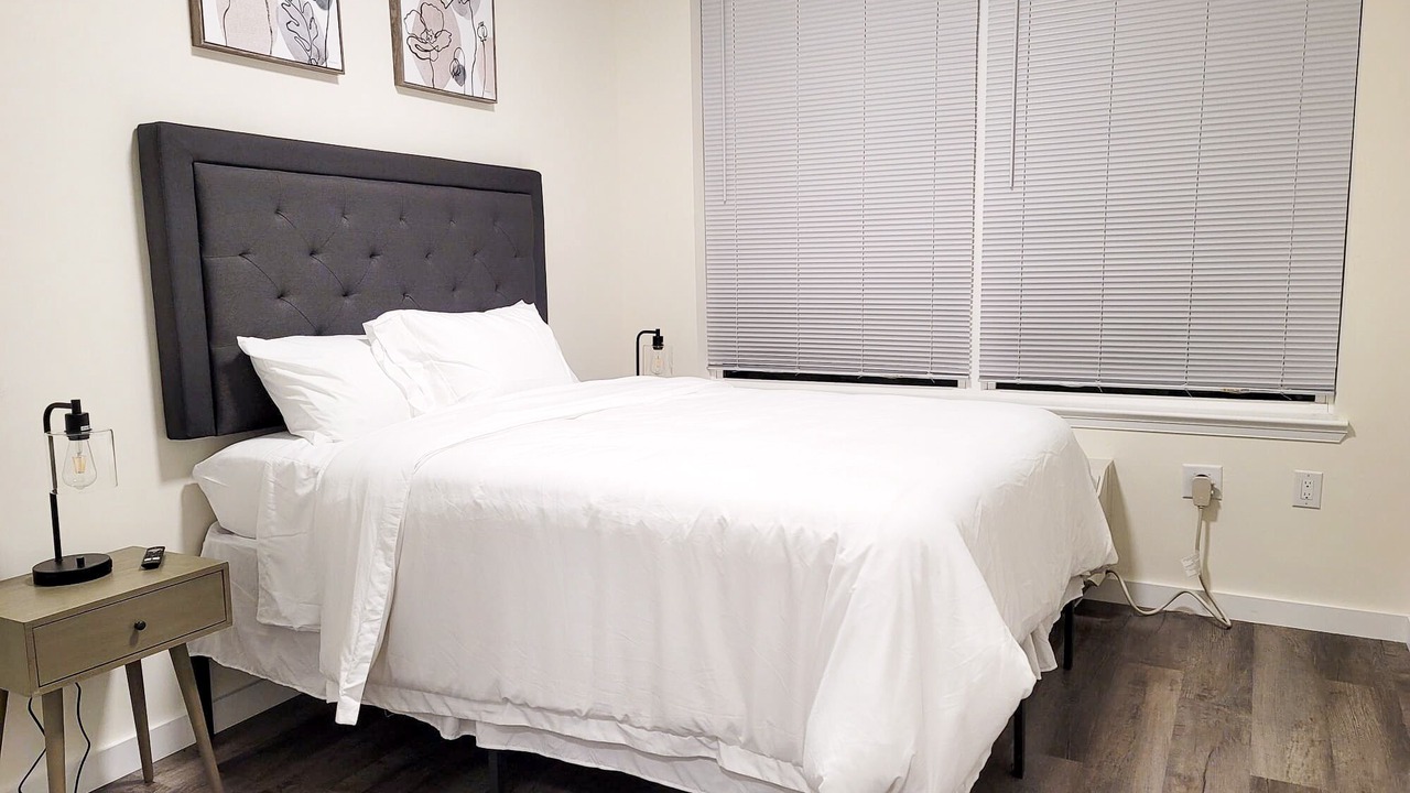 Photo of Bedroom in Bound Brook