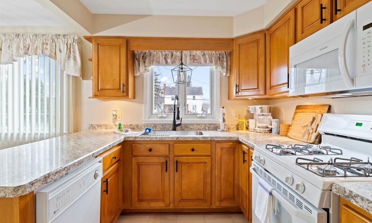 Photo of Kitchen in East Irondequoit