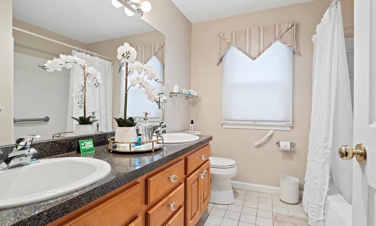 Photo of Bathroom in East Irondequoit