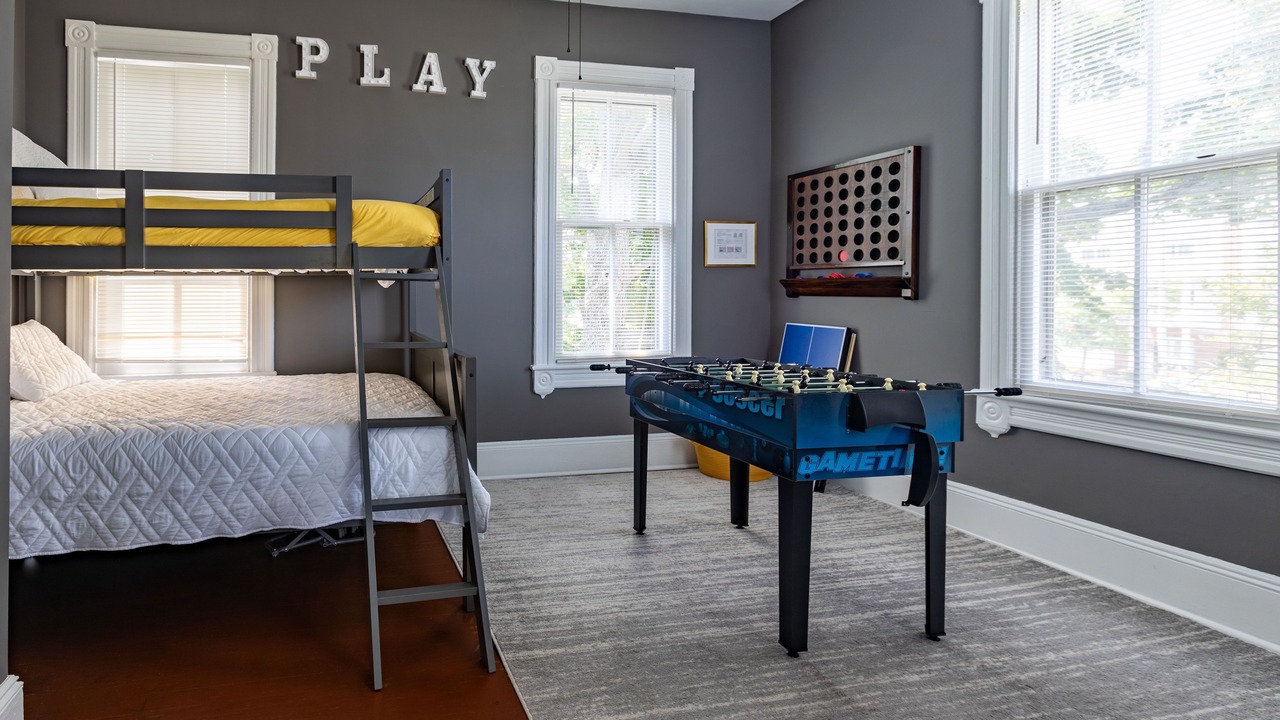 Photo of Bedroom in Downtown
