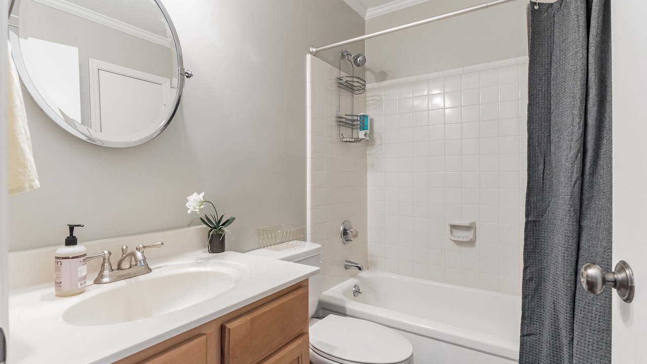 Photo of Bathroom in McAlpine