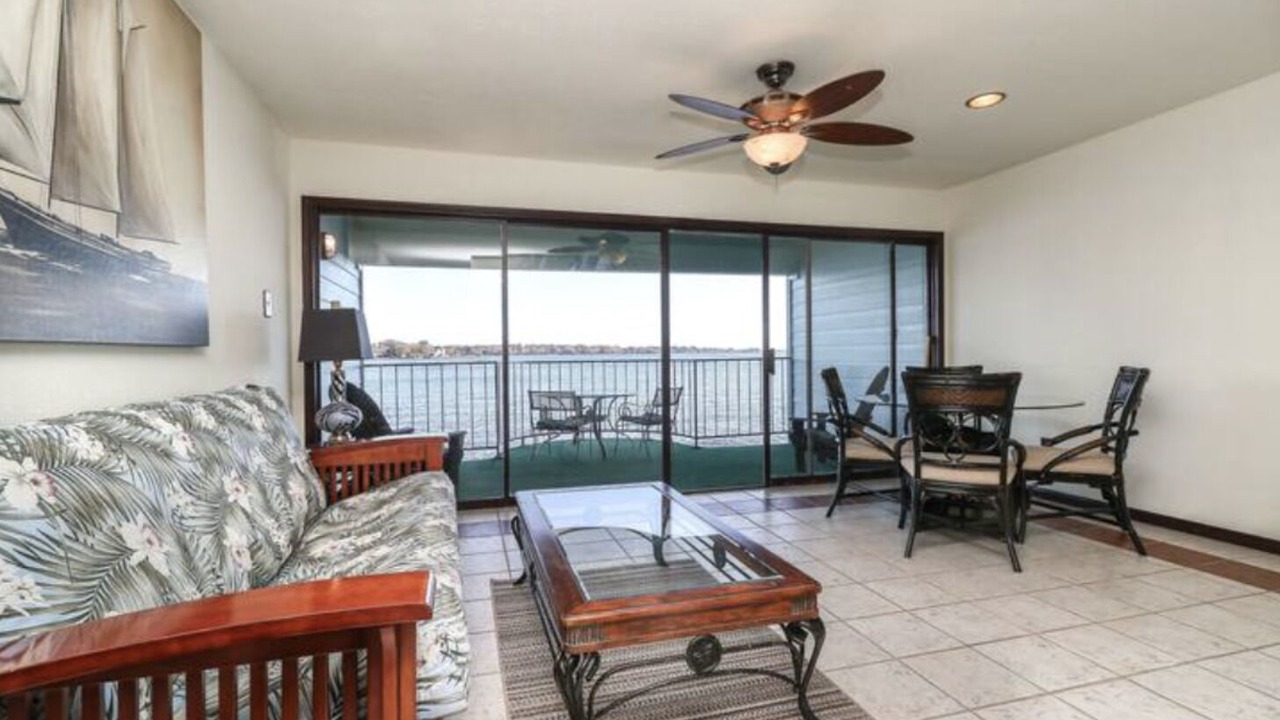 Photo of Livingroom in Seven Coves