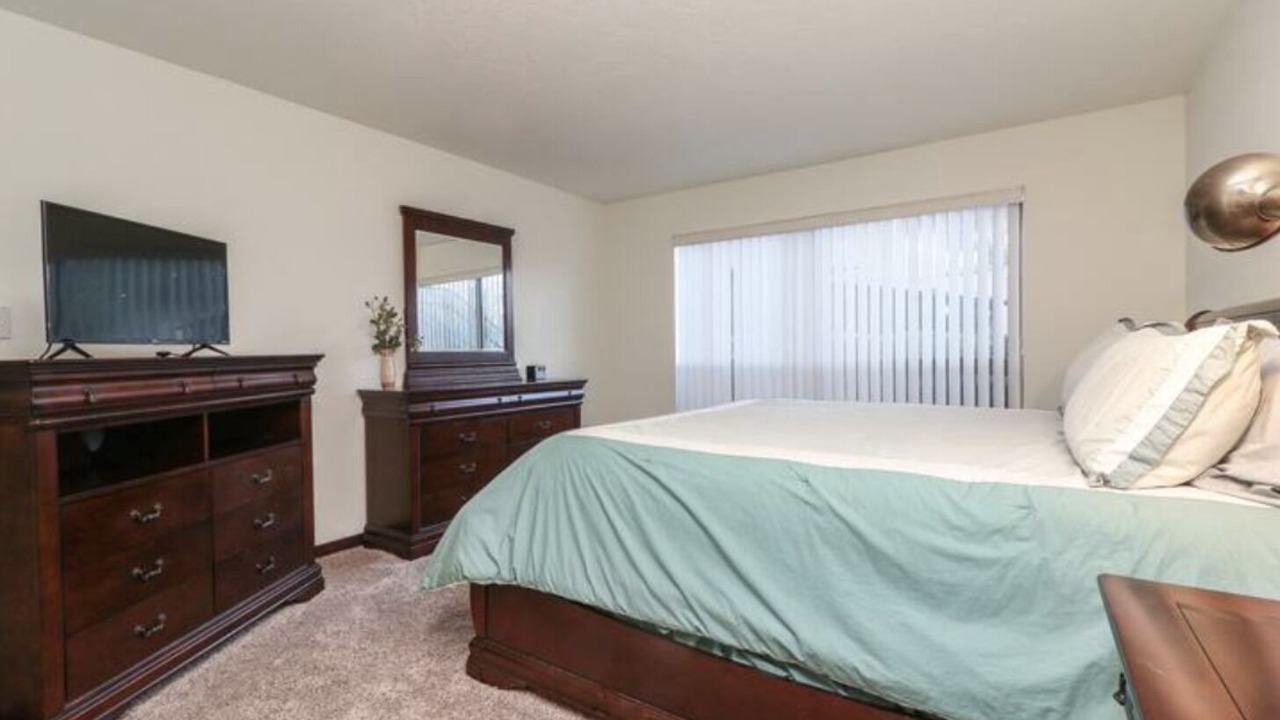 Photo of Bedroom in Seven Coves