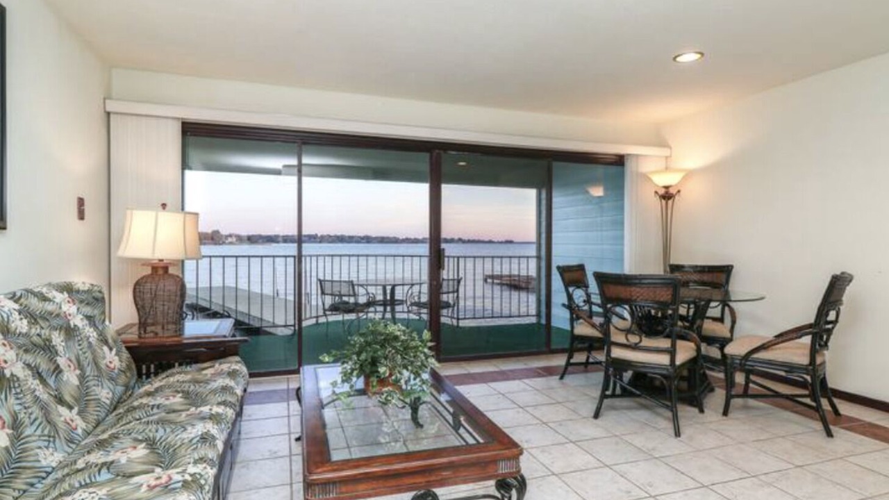 Photo of Livingroom in Seven Coves