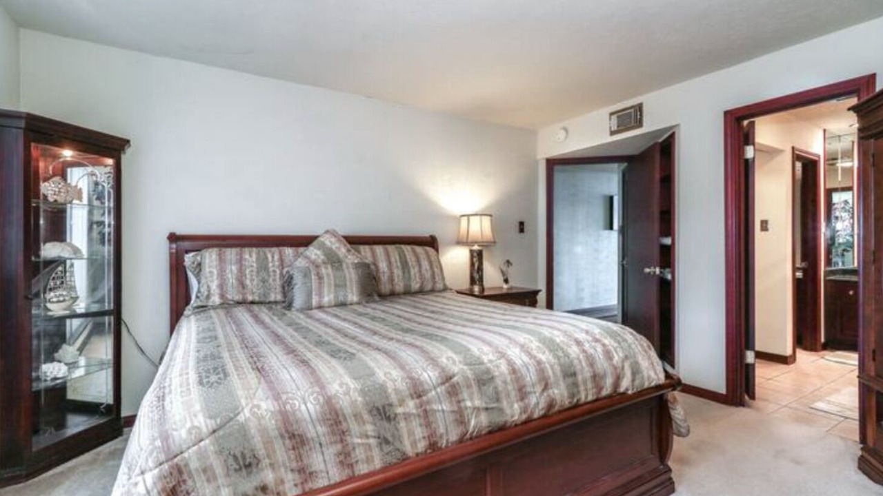 Photo of Bedroom in Seven Coves