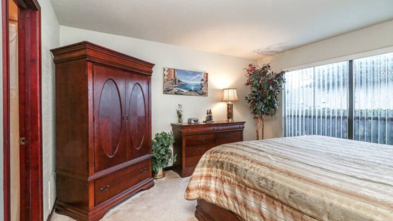 Photo of Bedroom in Seven Coves