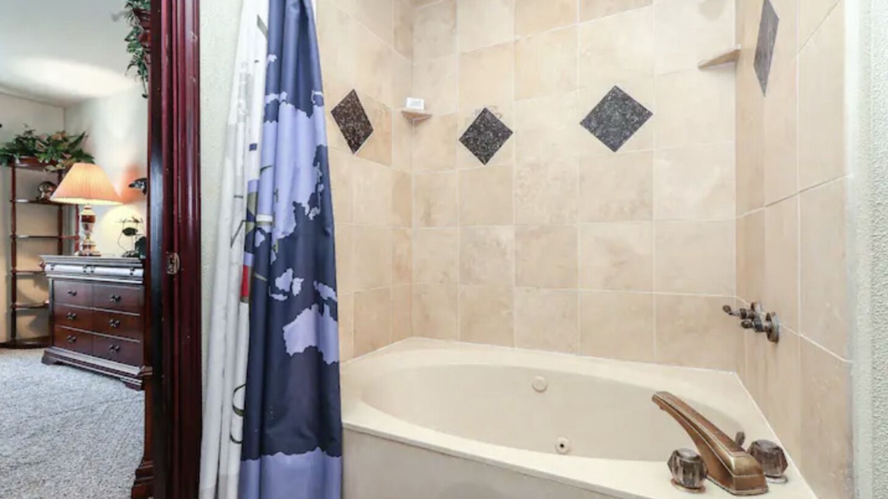 Photo of Bathroom in Seven Coves