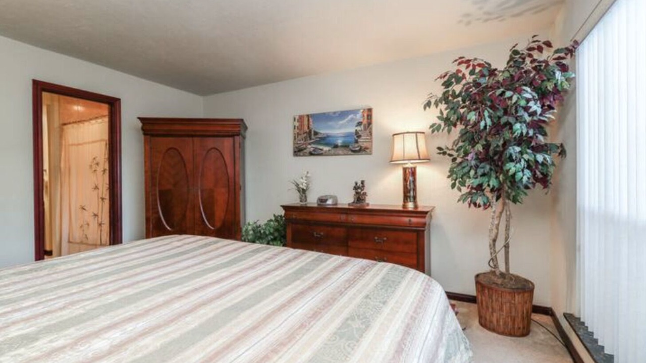 Photo of Bedroom in Seven Coves