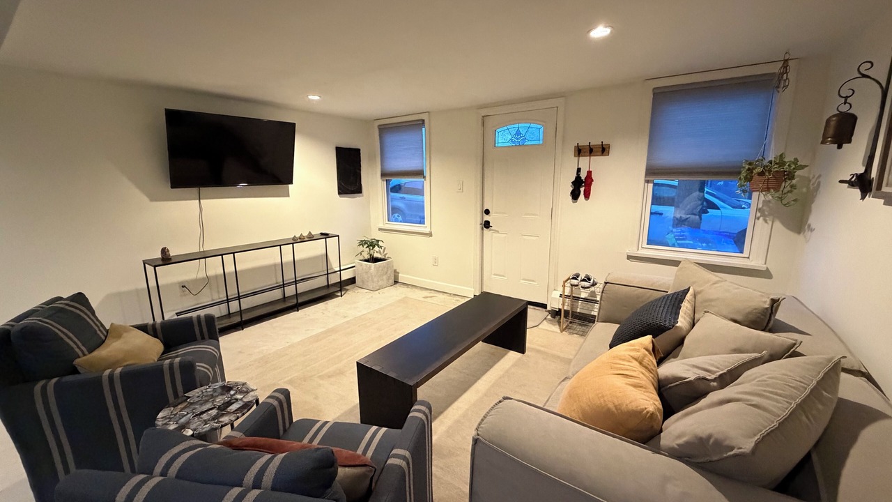 Photo of Livingroom in Constable Hook